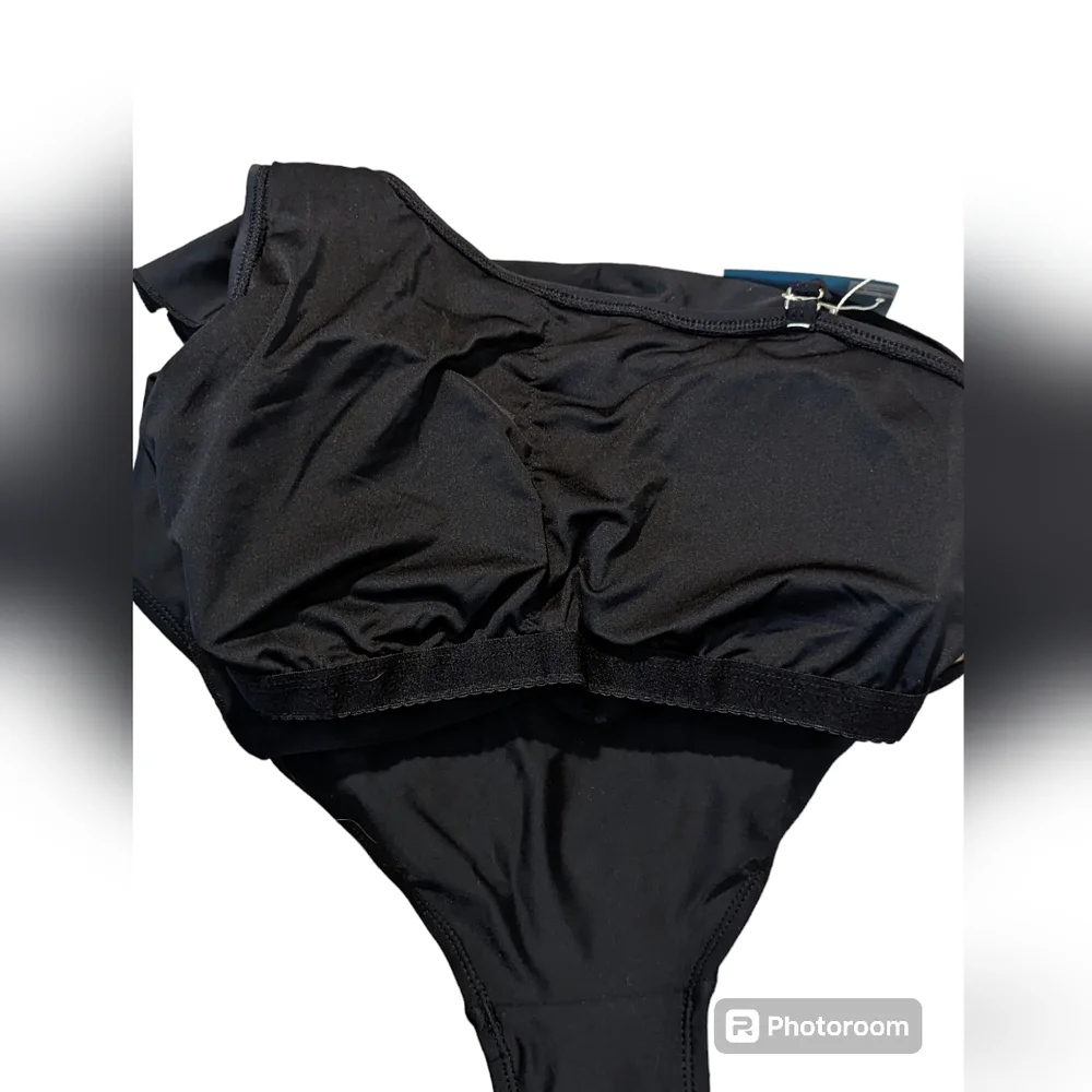 NWT Summer Mae Maternity Black One Piece Swimwear Ruffle One Shouder Size Med - Picture 5 of 7